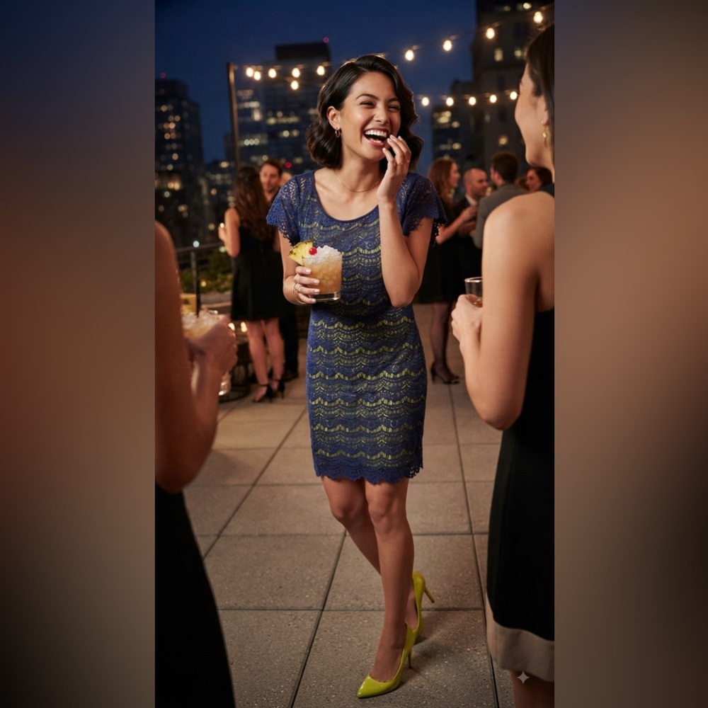 Max Studio | blue cotton blend Lace dress with yellow/green lining
